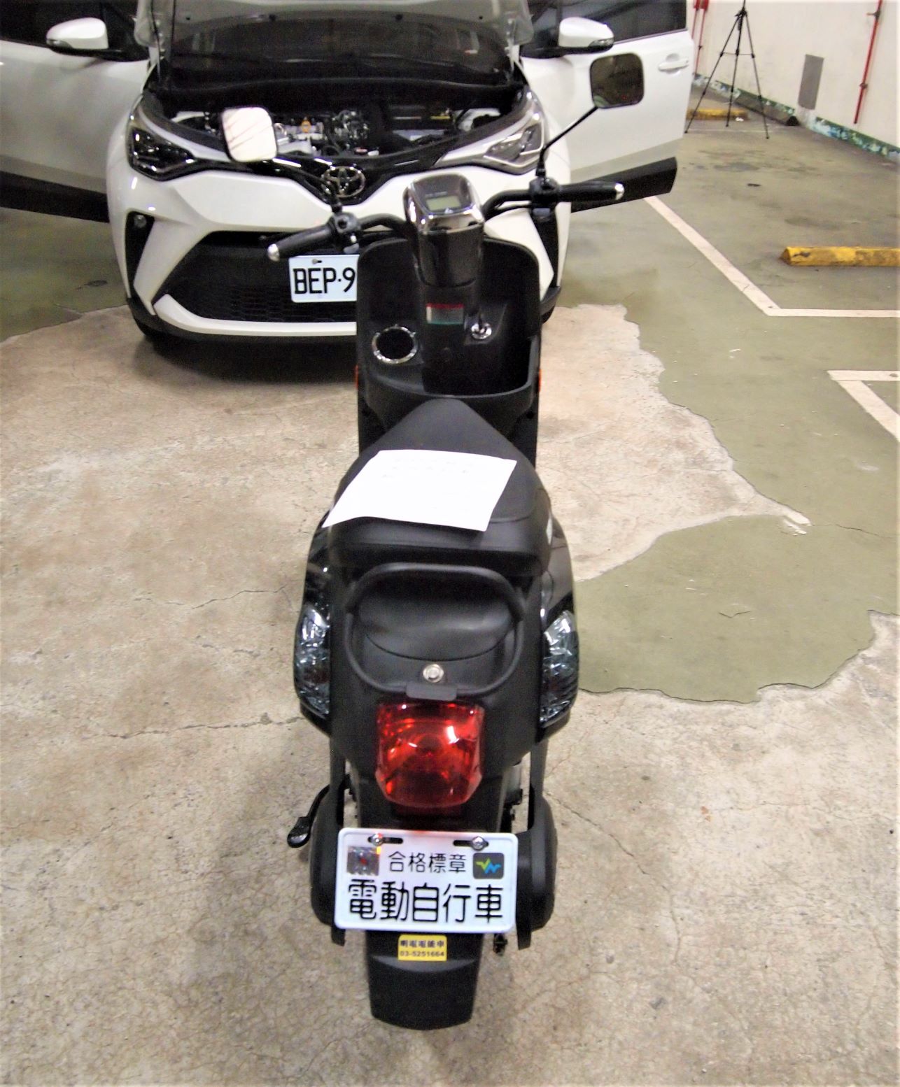 黑色 (2)